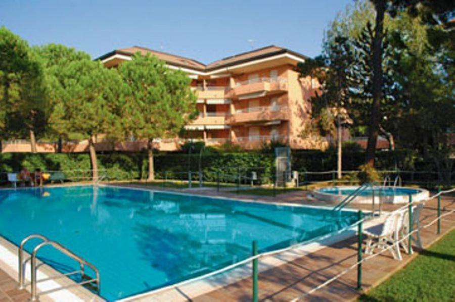 Cond Primavera Lignano Sabbiadoro Zewnętrze zdjęcie